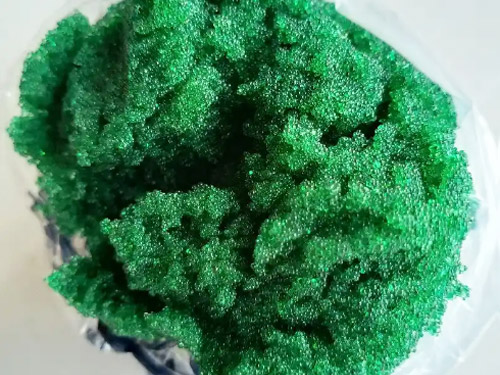 墨绿色氢型变色阳离子交换树脂
